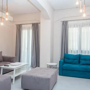Comfy & Modern In The Heart Of Héraklion