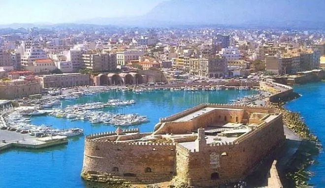 Heraklion City Center Apartment